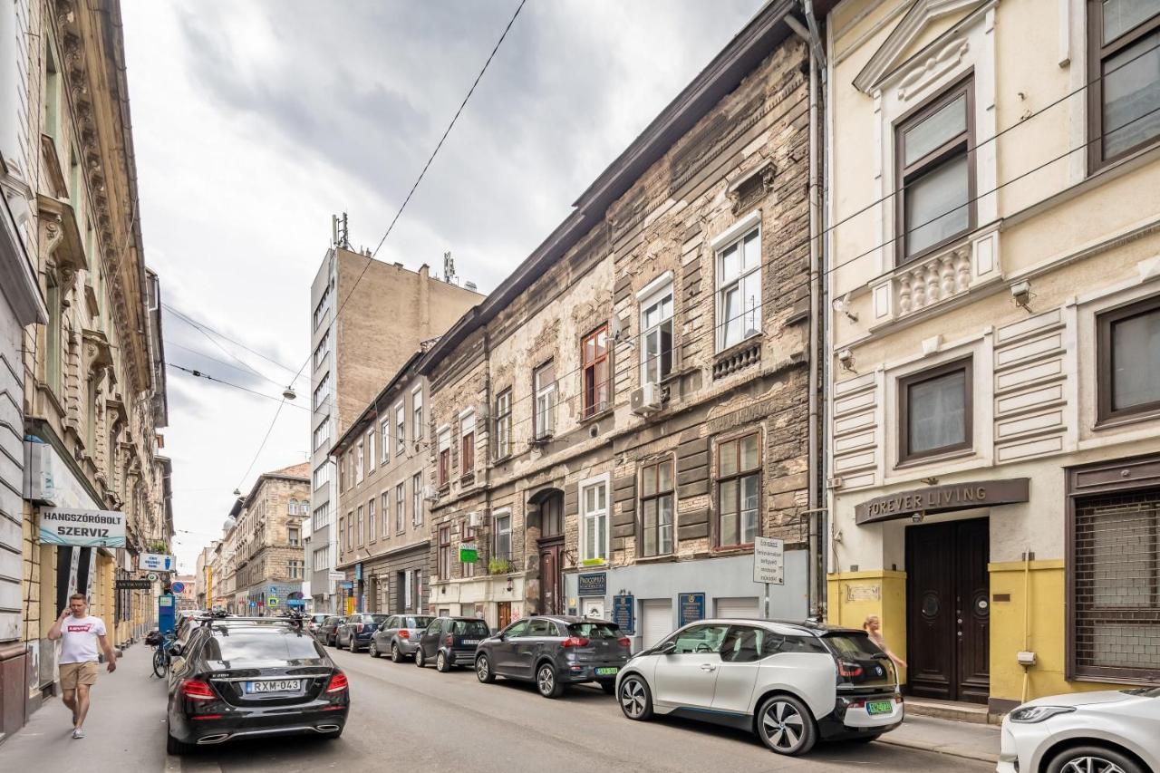 Simple And Central A C Home Budapest Exterior foto